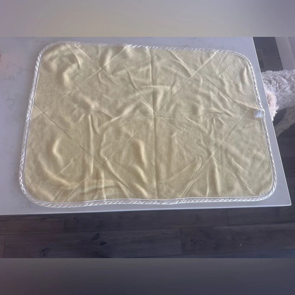 Vintage Precious Moments Baby Blanket – Quilted Satin Trim Nursery Throw
